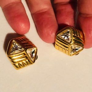 Hexagonal CLIP earrings!